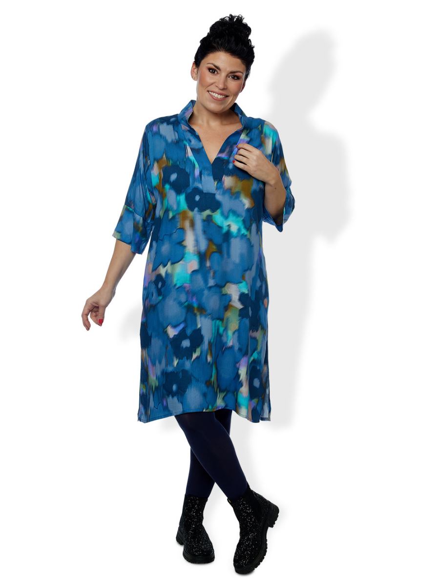 Blured Autumn duCarly (Juli)