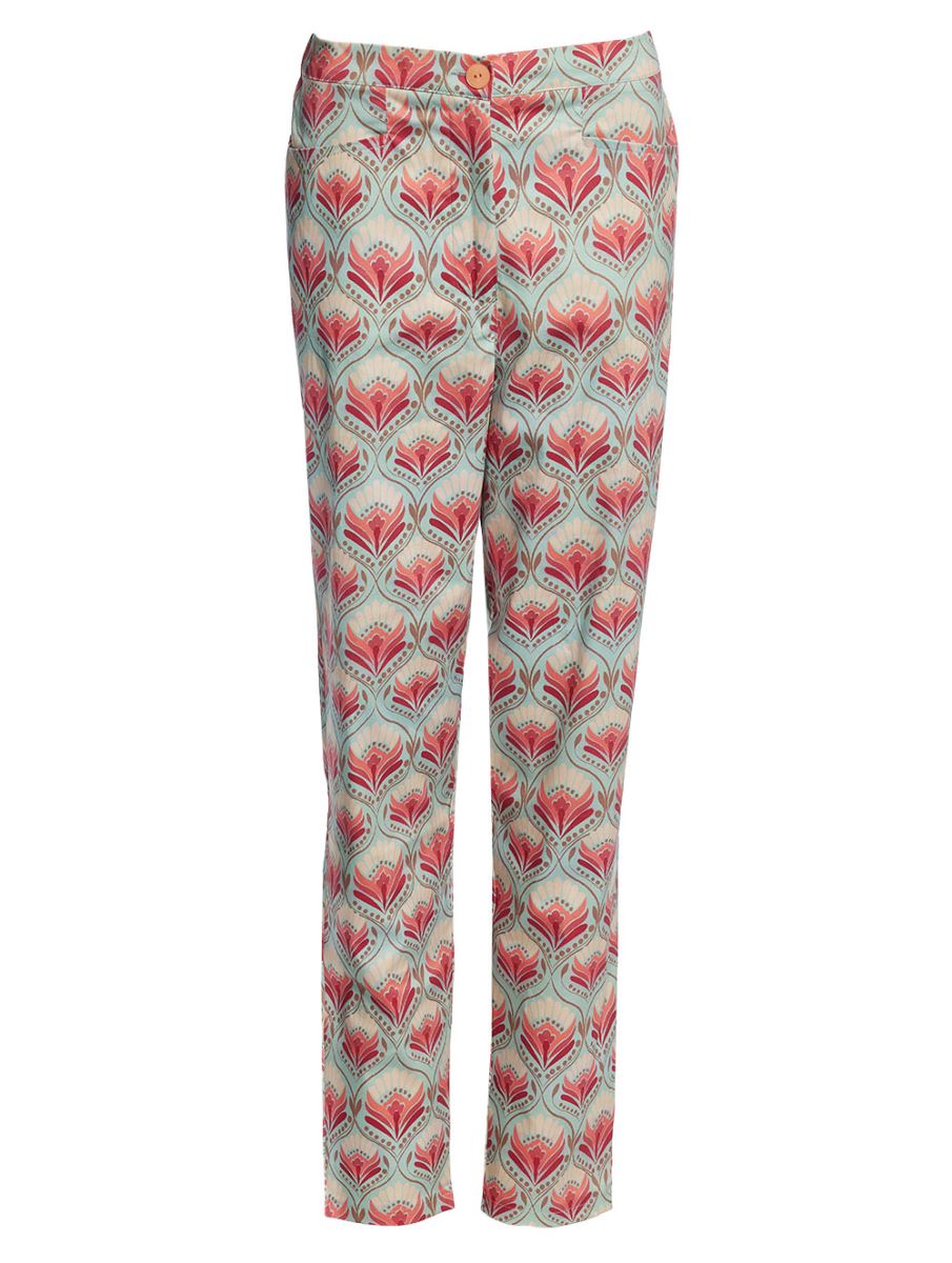 duJohanna and the Lotus Garden (April)